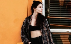 港囧里的粤语歌